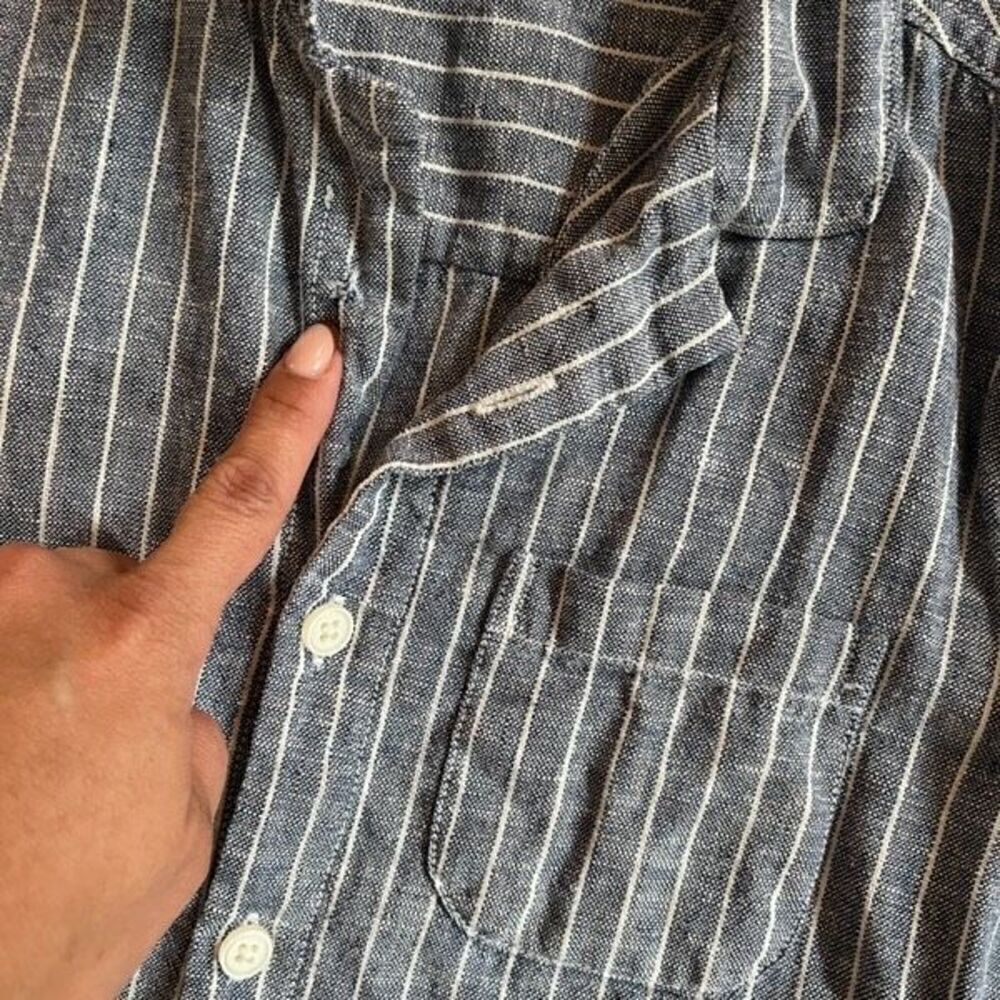 Abercrombie Kids Casual Button Down 5/6 - Picture 3 of 9